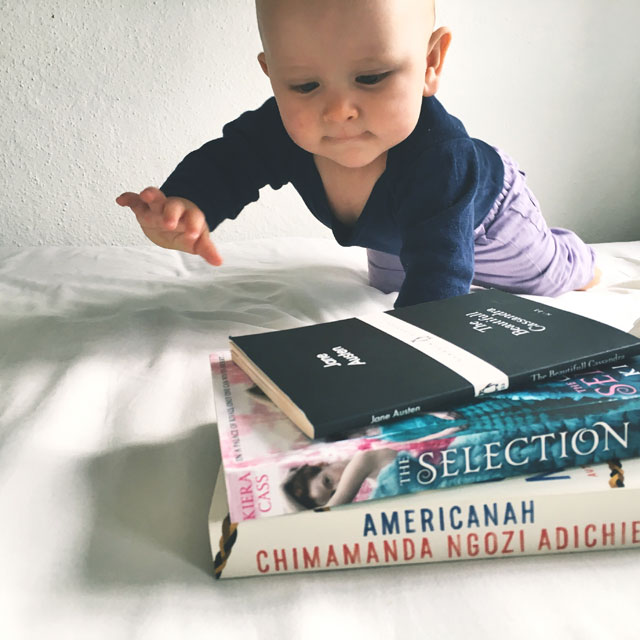 bøger og baby