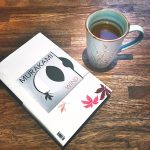 3 mini-reviews: Murakamis debut, feministisk genfortælling og skuffende 3’er i hypet fantasy